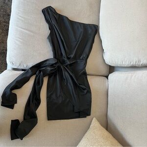RNWY Runaway The Label one shoulder mini dress, black satin. Women’s size 6